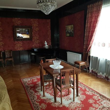 Shirim Guesthouse Zugdidi Zewnętrze zdjęcie