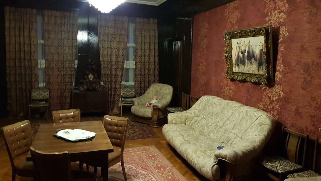 Shirim Guesthouse Zugdidi Zewnętrze zdjęcie